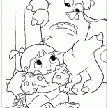 La jeune fille a peur